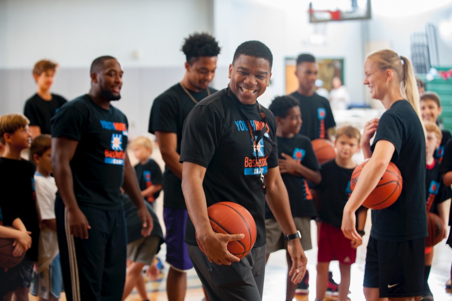 Youth Hoops Photo